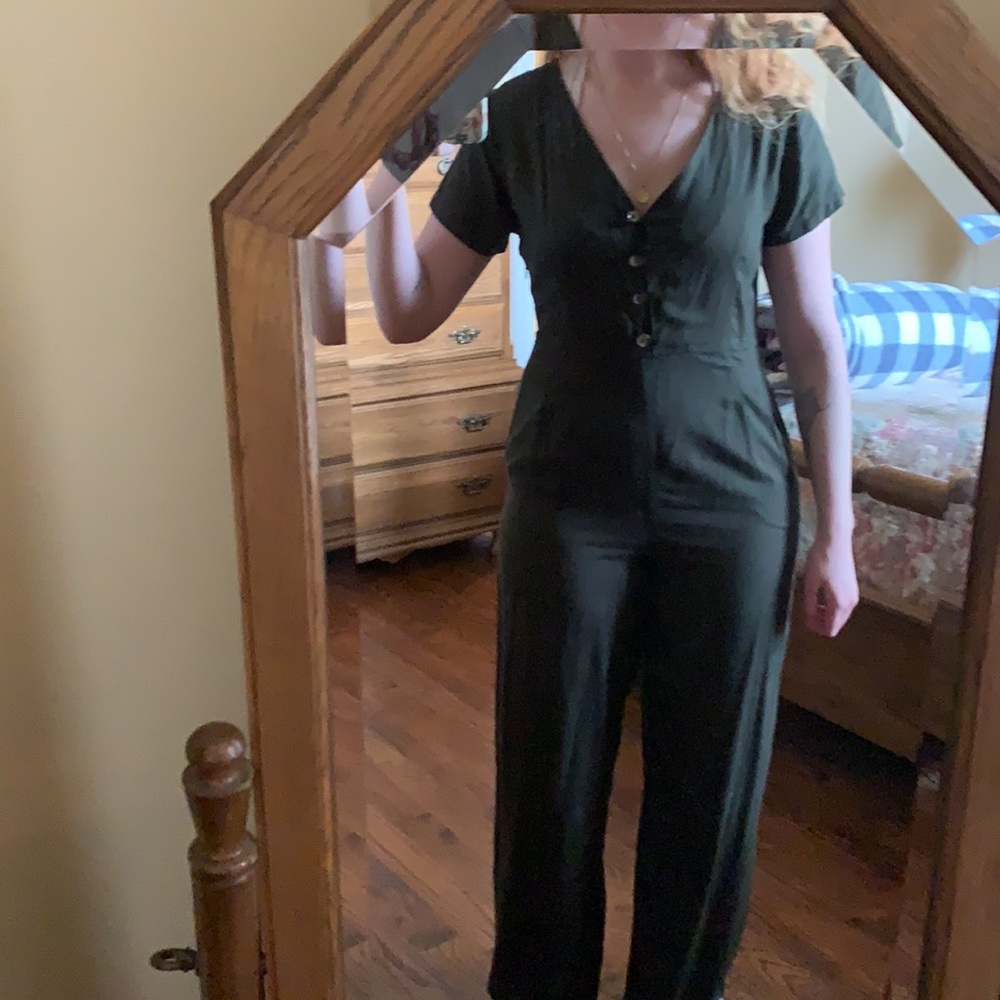 Medium Army Green jumpsuit from Earthbound - Picture 3 of 3